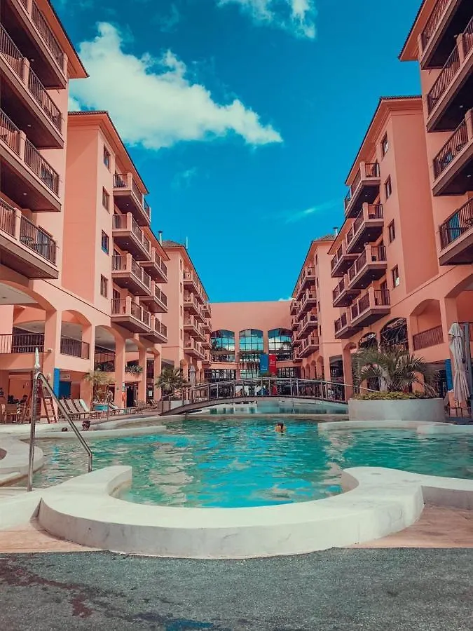 Jurerê Beach Village - Flat na Praia Florianópolis